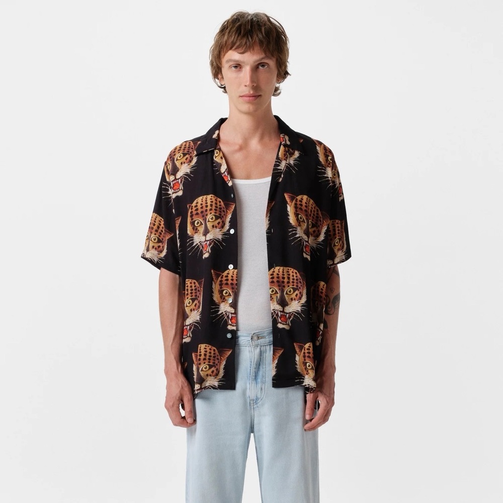 Endless Joy Leopardo Head Short Sleeve Shirt